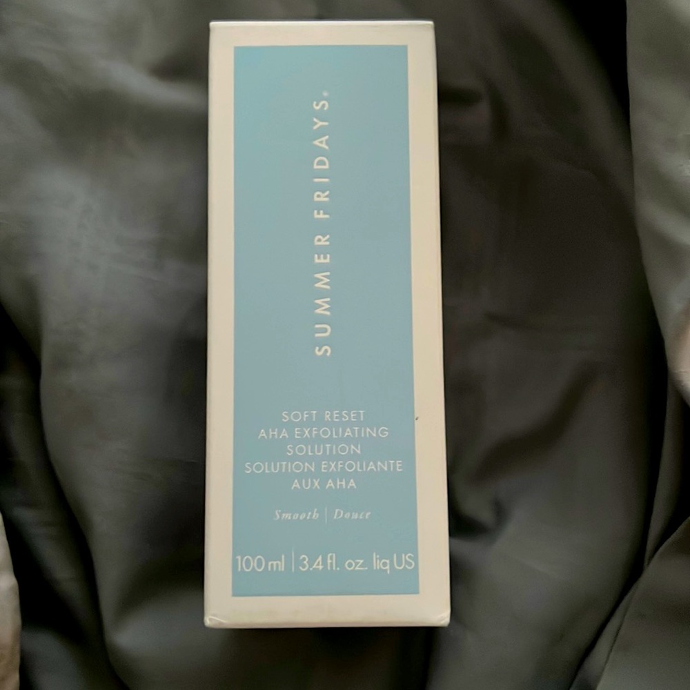 Summer Fridays Soft Reset AHA Exfoliating Solution
